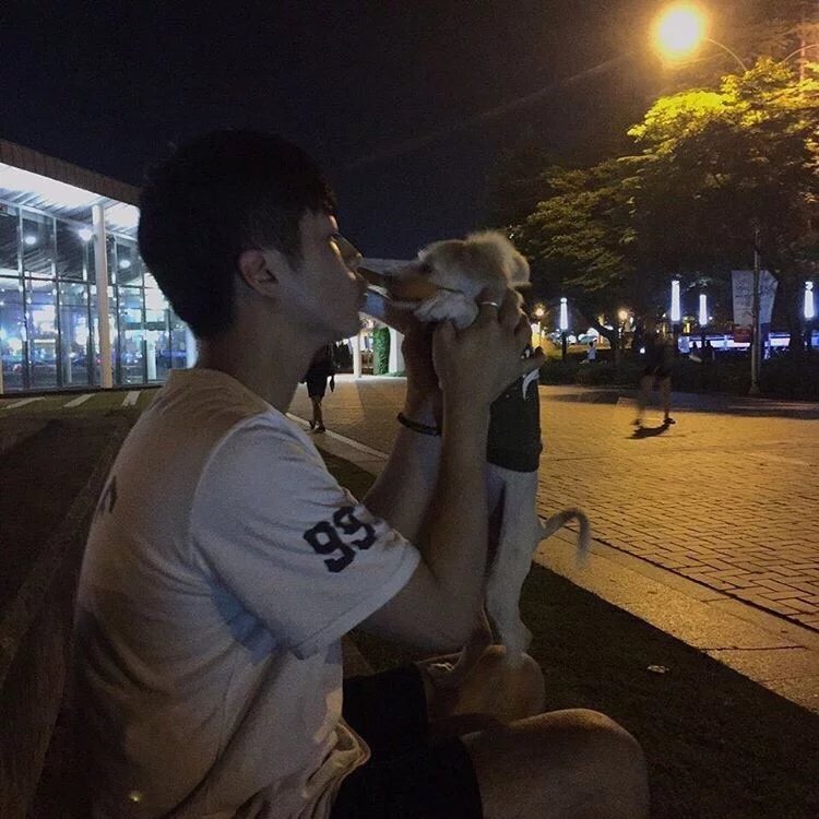 颜成欢秋