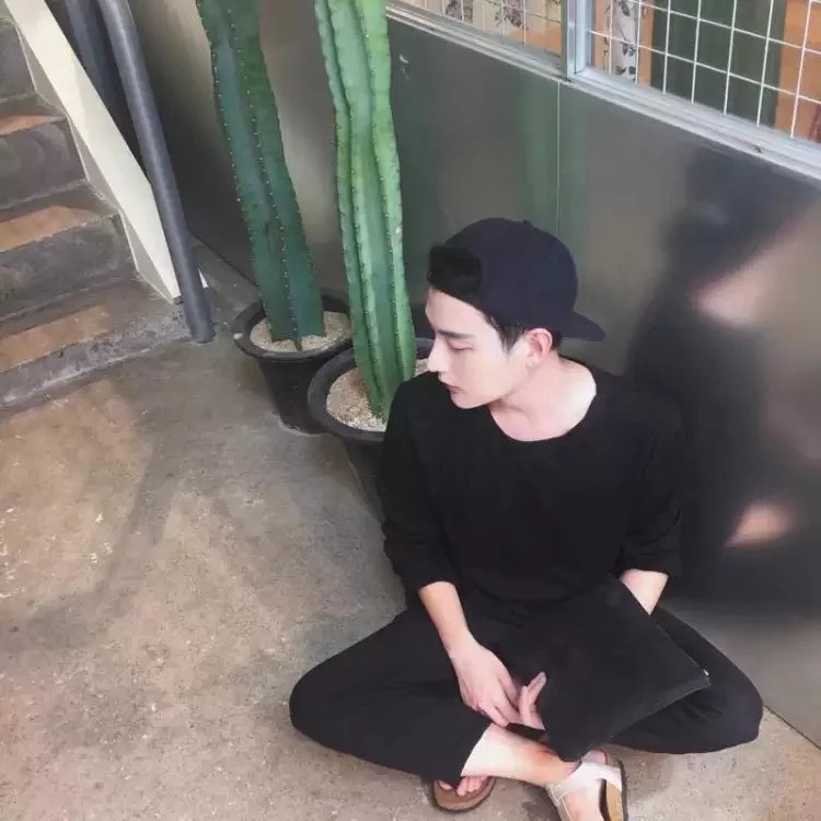 尤舒新飞