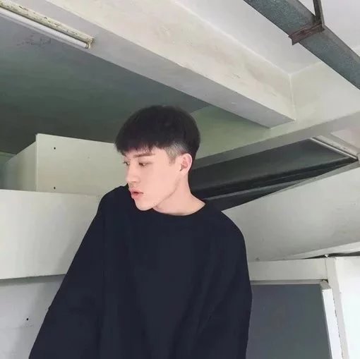 赫连学彦珊