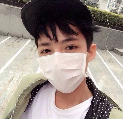 包勇馨安